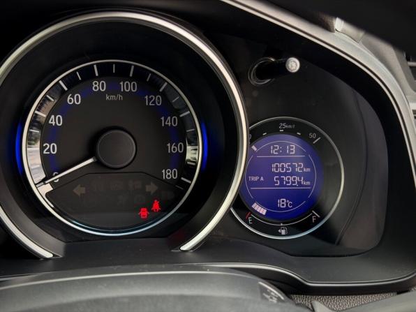 Honda Fit III с пробегом 2013 года, цена 890 000 рублей, 100572 км, хэтчбек, Автокод Объявления