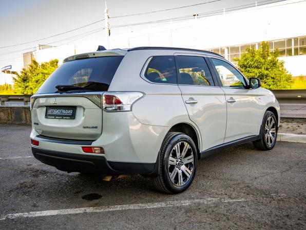 Mitsubishi Outlander III с пробегом 2013 года, цена 1 848 000 рублей, 154031 км, внедорожник, Автокод Объявления