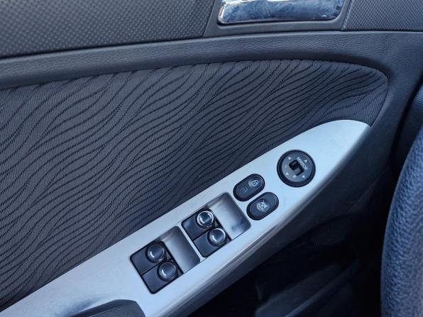 Hyundai Solaris I с пробегом 2014 года, цена 739 000 рублей, 206649 км, седан, Автокод Объявления