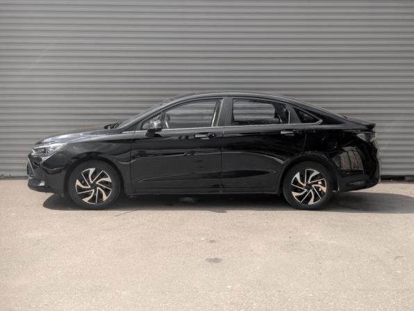 BAIC U5 Plus с пробегом 2023 года, цена 900 000 рублей, 109346 км, седан, Автокод Объявления