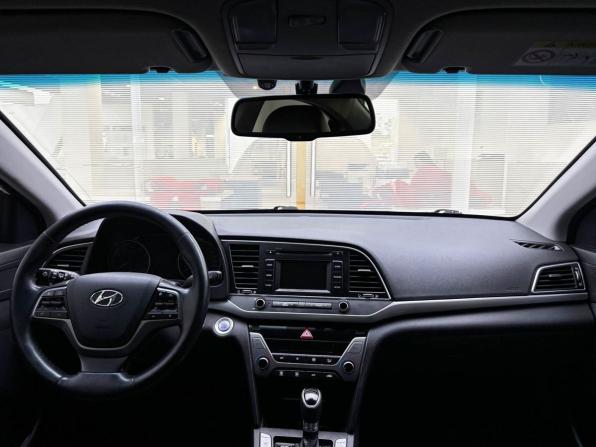 Hyundai Elantra VI (AD) с пробегом 2016 года, цена 1 300 000 рублей, 181455 км, седан, Автокод Объявления
