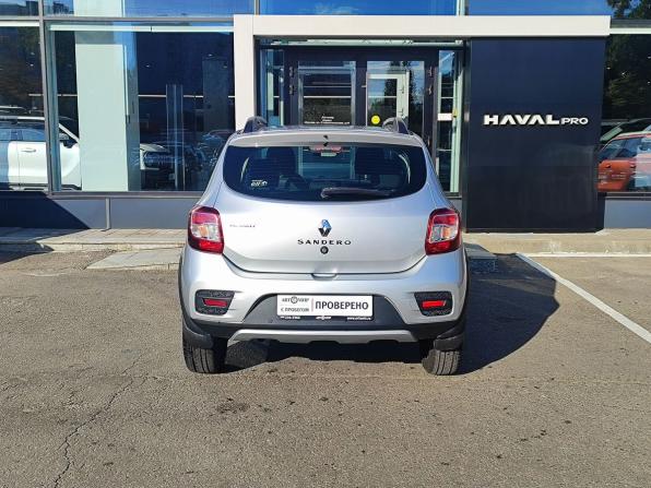 Renault Sandero II с пробегом 2016 года, цена 919 000 рублей, 89714 км, хэтчбек, Автокод Объявления