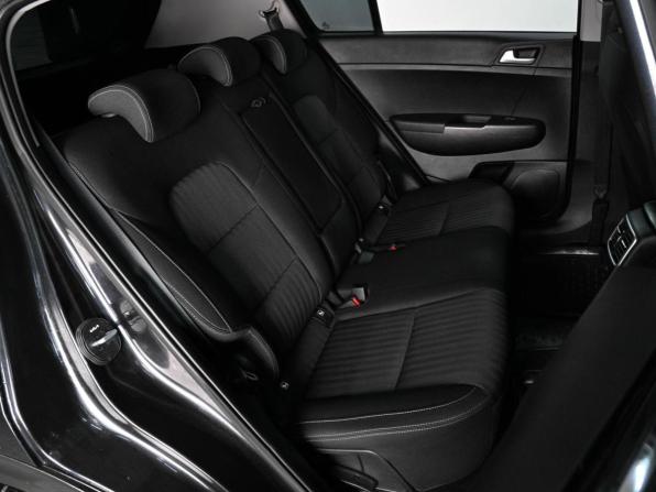 Kia Sportage IV Рестайлинг с пробегом 2019 года, цена 2 159 000 рублей, 163866 км, внедорожник, Автокод Объявления