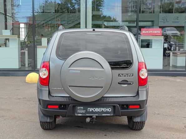 Chevrolet Niva I Рестайлинг с пробегом 2016 года, цена 635 000 рублей, 80311 км, внедорожник, Автокод Объявления