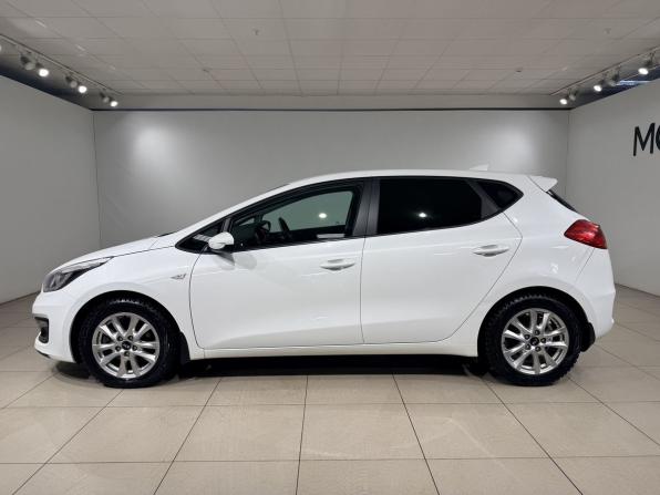 Kia Ceed II Рестайлинг с пробегом 2017 года, цена 1 479 000 рублей, 83000 км, хэтчбек, Автокод Объявления
