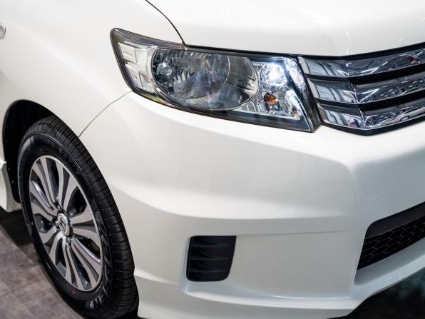 Honda Freed I Рестайлинг с пробегом 2011 года, цена 1 145 000 рублей, 103680 км, компактвэн, Автокод Объявления