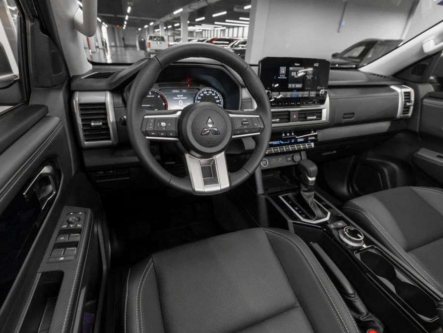 Mitsubishi L200 VI Москва  - изображение 9