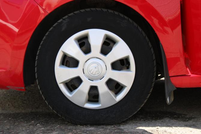 Skoda Rapid I Рестайлинг с пробегом 2018 года, цена 918 000 рублей, 208052 км, лифтбек, Автокод Объявления