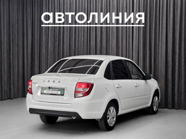 Lada (ВАЗ) Granta I Рестайлинг с пробегом 2022 года, цена 700 000 рублей, 43000 км, седан, Автокод Объявления