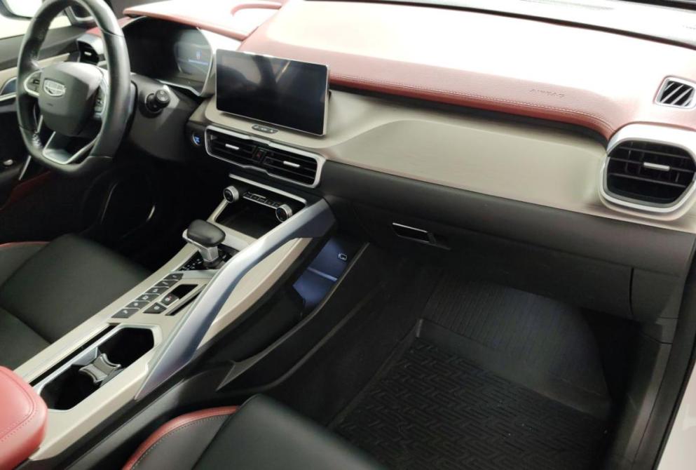 Geely Coolray I Ярославль  - изображение 15