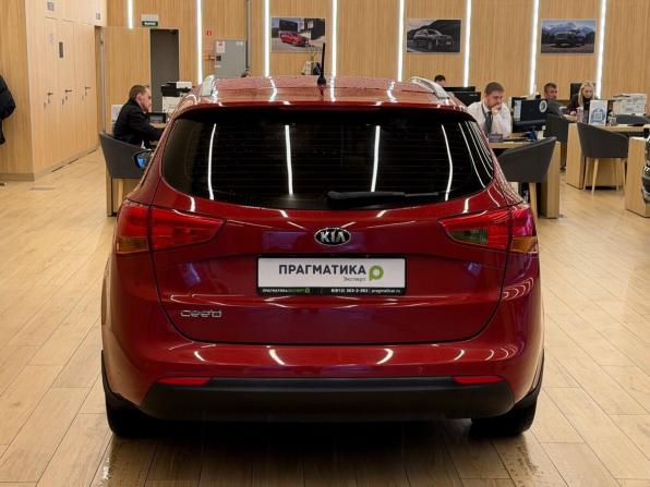 Kia Ceed II с пробегом 2013 года, цена 949 000 рублей, 255000 км, универсал, Автокод Объявления