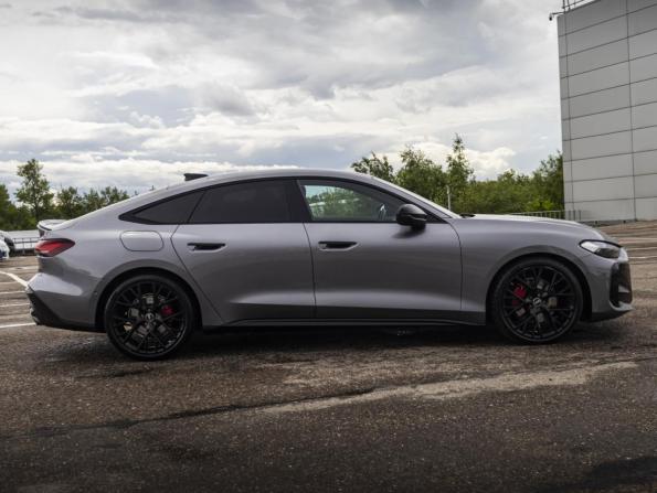 Audi A5 III (B10) с пробегом 2025 года, цена 5 648 000 рублей, 6085 км, седан, Автокод Объявления
