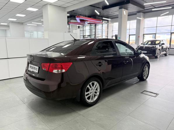 Kia Cerato II с пробегом 2011 года, цена 900 000 рублей, 133939 км, седан, Автокод Объявления