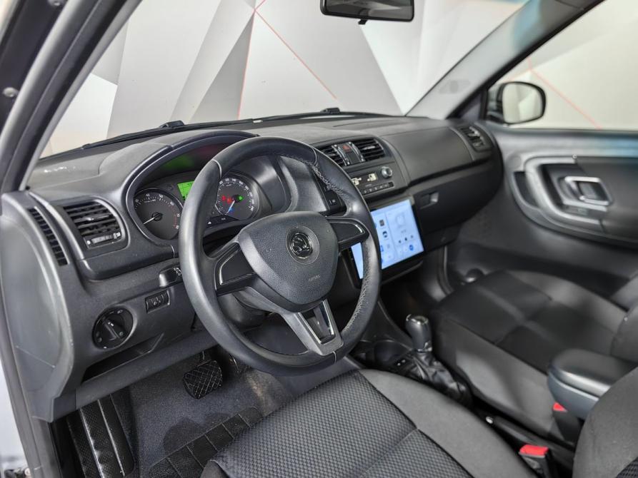 Skoda Fabia II Рестайлинг Москва  - изображение 18