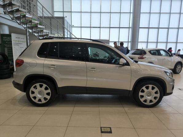 Volkswagen Tiguan I Рестайлинг с пробегом 2011 года, цена 1 150 000 рублей, 234988 км, внедорожник, Автокод Объявления