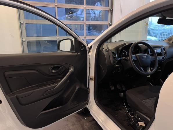Lada (ВАЗ) XRAY I с пробегом 2019 года, цена 990 000 рублей, 52135 км, хэтчбек, Автокод Объявления