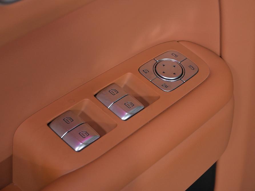 Li Auto (Lixiang) L9 I Рестайлинг Москва  - изображение 13