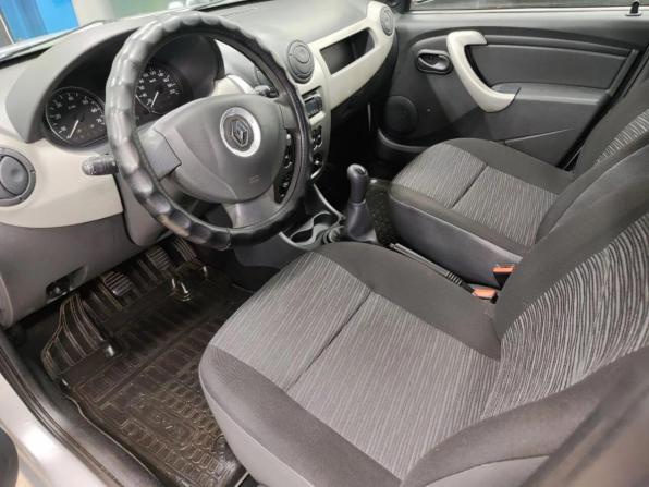 Renault Sandero II с пробегом 2014 года, цена 635 860 рублей, 144727 км, хэтчбек, Автокод Объявления