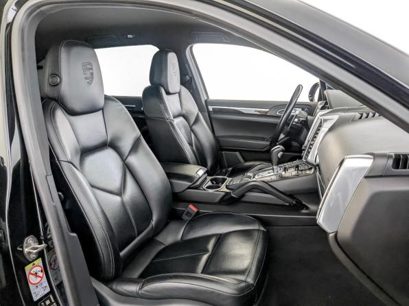 Porsche Cayenne II Рестайлинг (958) с пробегом 2017 года, цена 4 461 500 рублей, 197520 км, внедорожник, Автокод Объявления