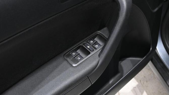 Skoda Yeti I с пробегом 2012 года, цена 795 000 рублей, 211534 км, внедорожник, Автокод Объявления