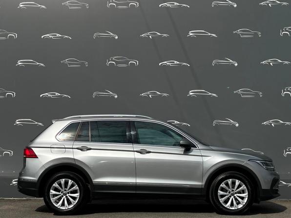 Volkswagen Tiguan II Рестайлинг с пробегом 2021 года, цена 3 047 600 рублей, 34004 км, внедорожник, Автокод Объявления