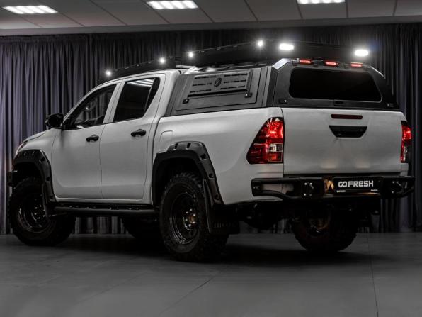 Toyota Hilux VIII с пробегом 2017 года, цена 3 584 000 рублей, 220667 км, offers.body_type.unknown, Автокод Объявления