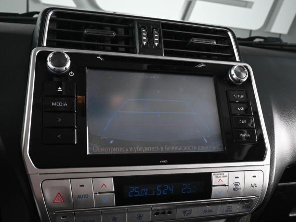 Toyota Land Cruiser Prado 150 Series Рестайлинг 2 с пробегом 2019 года, цена 4 349 000 рублей, 68109 км, внедорожник, Автокод Объявления