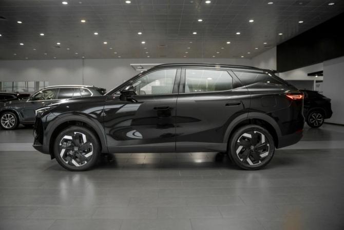 Новый Omoda C7 2026 года, цена 3 499 000 рублей, внедорожник, Автокод Объявления