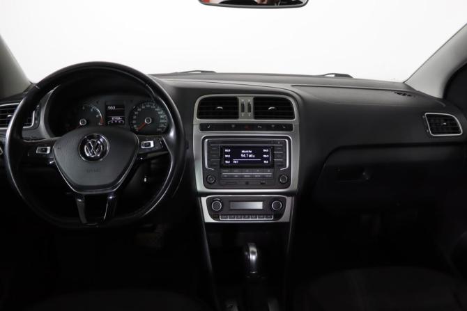 Volkswagen Polo V Рестайлинг с пробегом 2018 года, цена 1 349 990 рублей, 87458 км, седан, Автокод Объявления