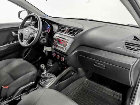 Kia Rio III с пробегом 2015 года, цена 940 000 рублей, 128517 км, седан, Автокод Объявления