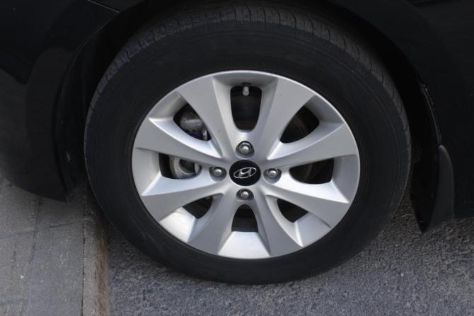 Hyundai Solaris I Рестайлинг с пробегом 2016 года, цена 1 295 000 рублей, 141040 км, седан, Автокод Объявления