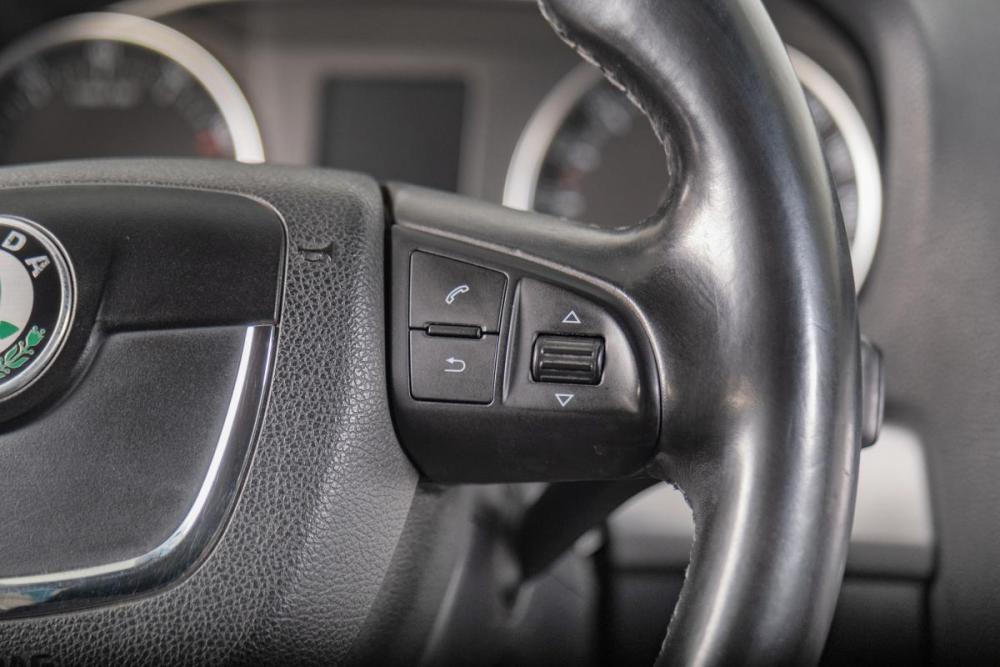 Skoda Octavia II (A5) Рестайлинг Томск  - изображение 12