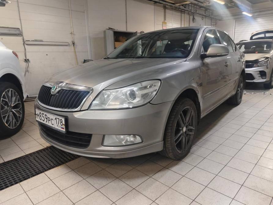 Skoda Octavia II (A5) Рестайлинг Санкт-Петербург  - изображение 1