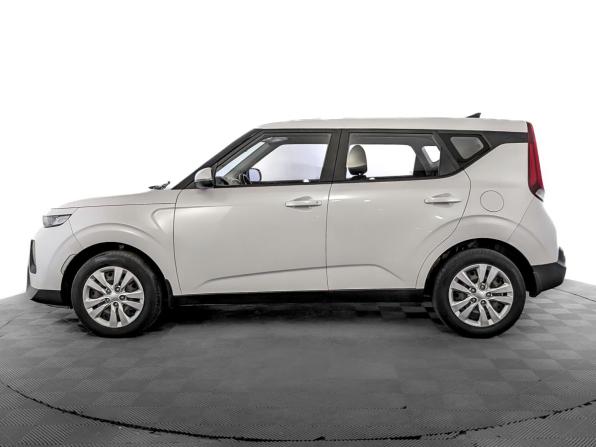 Kia Soul III с пробегом 2022 года, цена 2 080 000 рублей, 65135 км, хэтчбек, Автокод Объявления