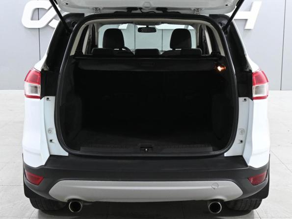 Ford Kuga II с пробегом 2015 года, цена 1 375 000 рублей, 237247 км, внедорожник, Автокод Объявления