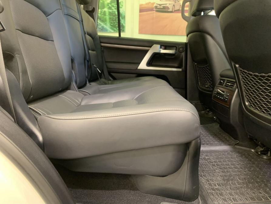 Toyota Land Cruiser 200 Series Рестайлинг 2 Екатеринбург  - изображение 33