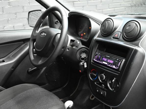 Lada (ВАЗ) Granta I с пробегом 2017 года, цена 320 000 рублей, 287038 км, седан, Автокод Объявления