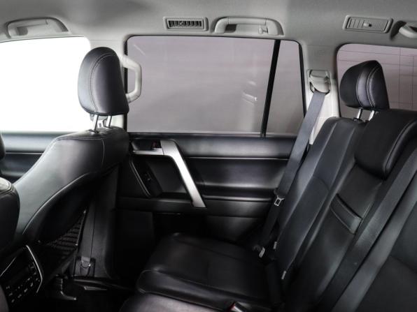 Toyota Land Cruiser Prado 150 Series Рестайлинг 2 с пробегом 2018 года, цена 5 347 000 рублей, 112525 км, внедорожник, Автокод Объявления
