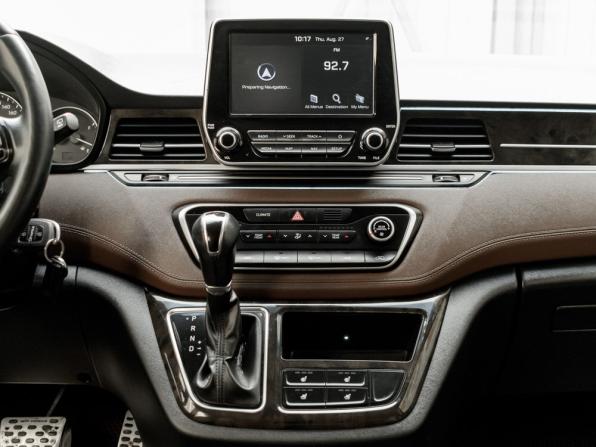 Hyundai Grand Starex I Рестайлинг 2 с пробегом 2020 года, цена 2 890 000 рублей, 182524 км, минивэн, Автокод Объявления