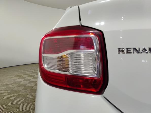 Renault Logan II с пробегом 2016 года, цена 950 000 рублей, 87457 км, седан, Автокод Объявления