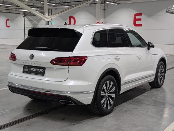 Volkswagen Touareg III с пробегом 2020 года, цена 5 480 000 рублей, 107027 км, внедорожник, Автокод Объявления