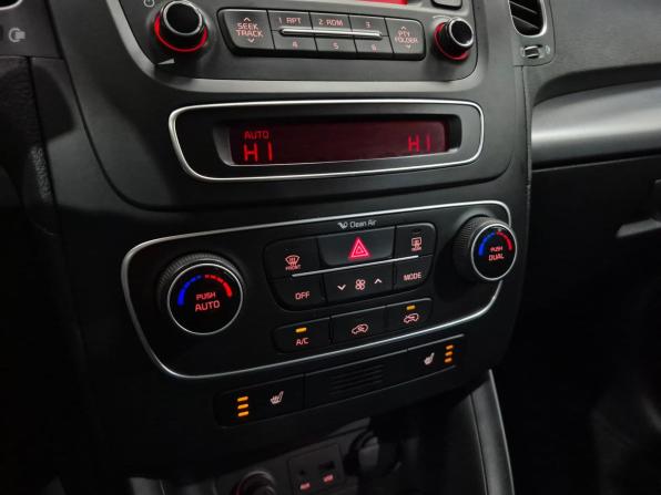 Kia Sorento II Рестайлинг с пробегом 2014 года, цена 1 490 000 рублей, 201374 км, внедорожник, Автокод Объявления