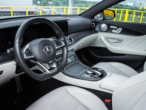 Mercedes-Benz E-Класс AMG V (W213) с пробегом 2017 года, цена 4 150 000 рублей, 109000 км, седан, Автокод Объявления