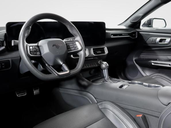 Ford Mustang VII с пробегом 2023 года, цена 7 599 000 рублей, 45 км, купе, Автокод Объявления