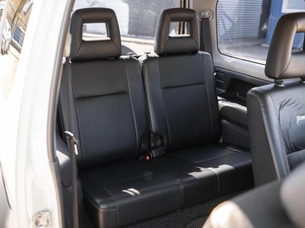 Suzuki Jimny III Рестайлинг 1 с пробегом 2011 года, цена 999 000 рублей, 188218 км, внедорожник, Автокод Объявления