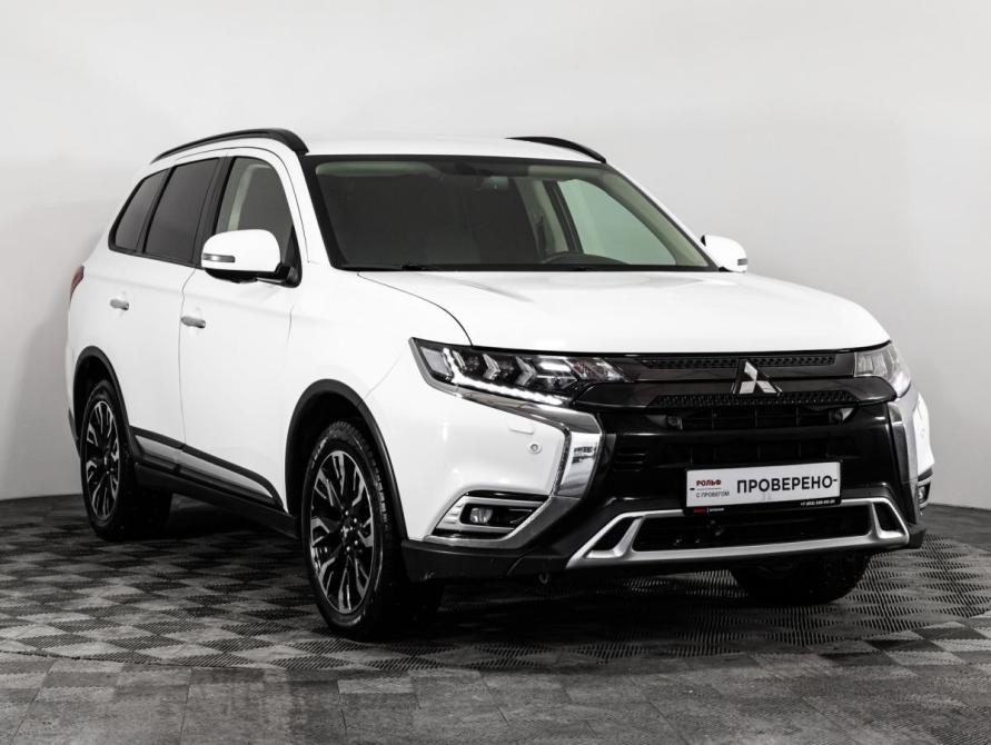 Mitsubishi Outlander III Рестайлинг 3 Санкт-Петербург  - изображение 3