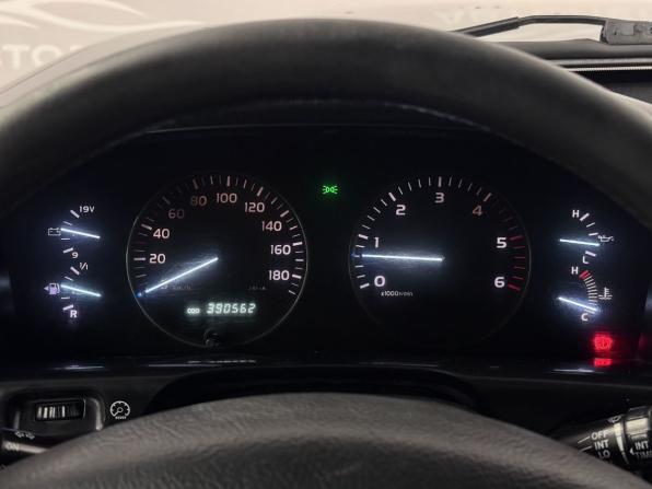 Toyota Land Cruiser 100 Series Рестайлинг 2 с пробегом 2006 года, цена 2 230 000 рублей, 390561 км, внедорожник, Автокод Объявления