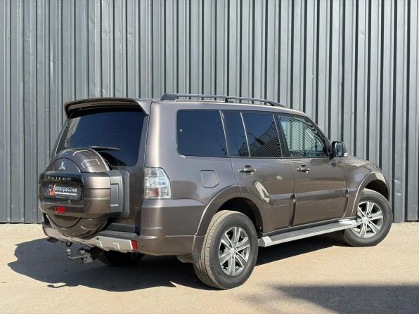 Mitsubishi Pajero IV Рестайлинг 1 с пробегом 2012 года, цена 2 120 000 рублей, 180888 км, внедорожник, Автокод Объявления