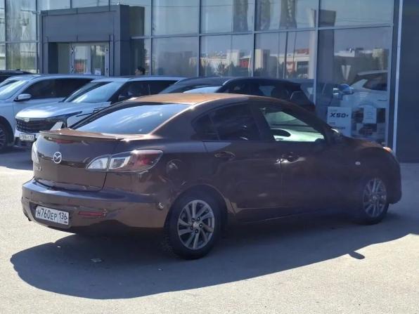 Mazda 3 II (BL) Рестайлинг с пробегом 2012 года, цена 670 000 рублей, 237899 км, седан, Автокод Объявления