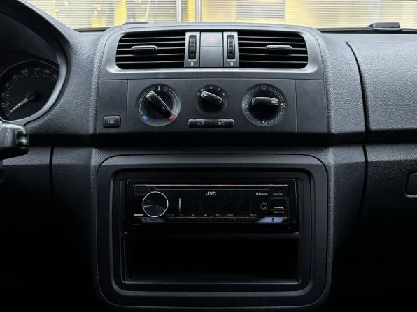 Skoda Fabia II Рестайлинг с пробегом 2013 года, цена 699 000 рублей, 88300 км, хэтчбек, Автокод Объявления